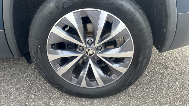 Skoda Kodiaq 1.5 TSI SE Drive 5dr DSG [7 Seat] Petrol Estate